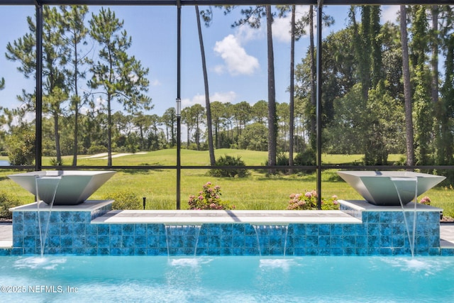 95049 Wild Cherry Dr, Fernandina Beach, FL 32034 - outdoor pool featuring a lawn and view of wooded area