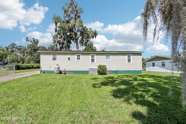 304 Highland Ave S, Green Cove Springs, FL 32043 - photo 31