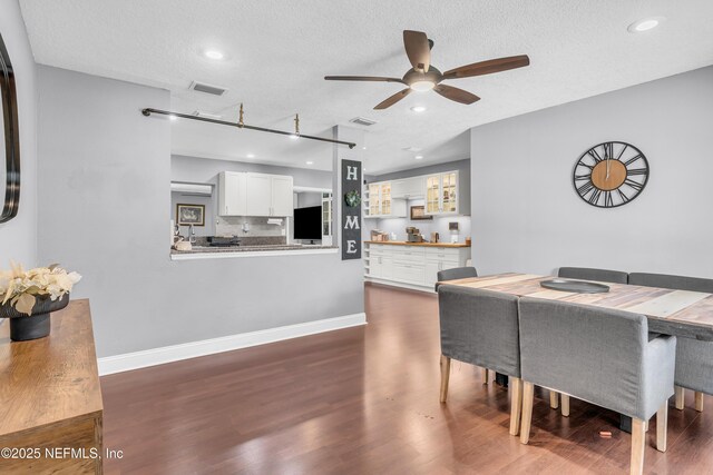 2857 Melhollin Dr, Jacksonville, FL 32216 - photo 9