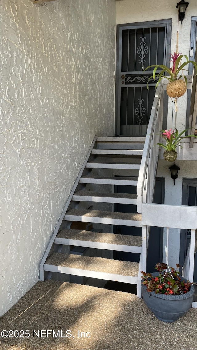 2708 SW 14th Dr Unit 220, Gainesville, FL 32608 - view of stairway