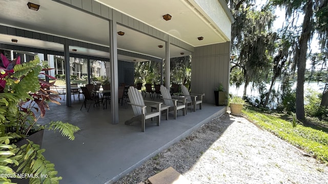 2708 SW 14th Dr Unit 220, Gainesville, FL 32608 - view of patio