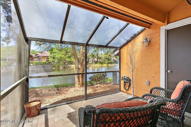 822 Coquina Bay, Ponte Vedra Beach, FL 32082 - sunroom / solarium featuring a water view