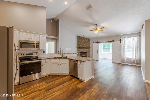 9099 Spindletree Way, Jacksonville, FL 32256 - photo 16