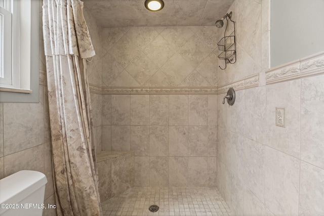 136 Hollywood Forest Dr, Fleming Island, FL 32003 - full bathroom featuring a tile shower