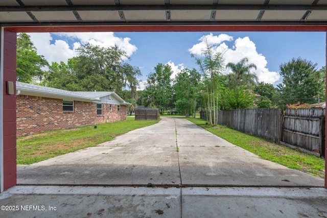 136 Hollywood Forest Dr, Fleming Island, FL 32003 - view of garage