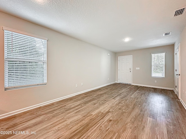 6145 Delmar Pl, Jacksonville, FL 32205 - photo 3