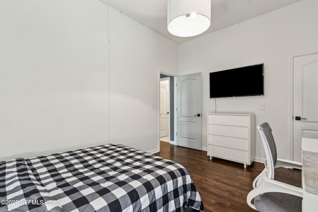 95006 Buckeye Ct, Fernandina Beach, FL 32034 - bedroom featuring wood finished floors