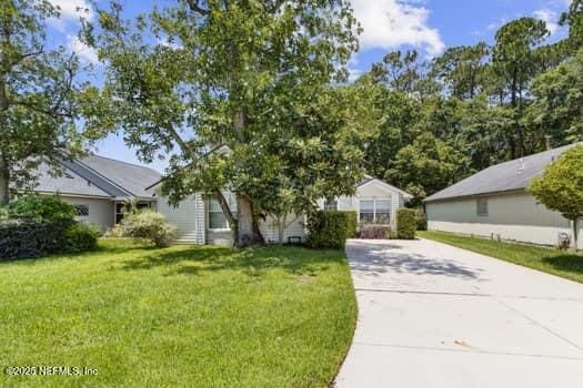 8868 Chambore Dr, Jacksonville, FL 32256 - photo 4