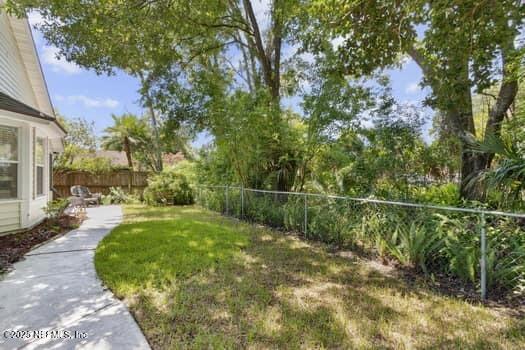 8868 Chambore Dr, Jacksonville, FL 32256 - photo 25