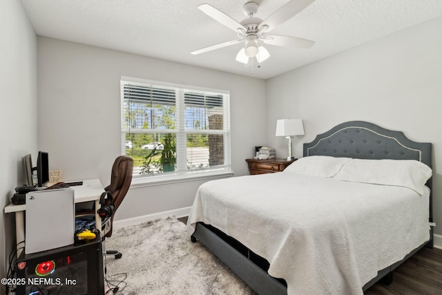 75652 Edwards Rd, Yulee, FL 32097 - bedroom featuring an office area and ceiling fan