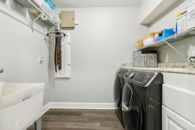75652 Edwards Rd, Yulee, FL 32097 - laundry room featuring dark wood-type flooring and independent washer and dryer