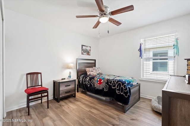 20 Willow St, Palm Coast, FL 32164 - bedroom featuring light wood-style flooring and ceiling fan