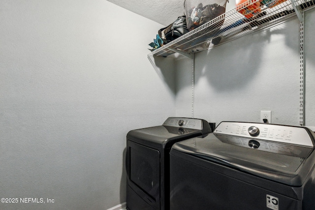 95297 Windflower Trl, Fernandina Beach, FL 32034 - laundry room with washer and clothes dryer and baseboards