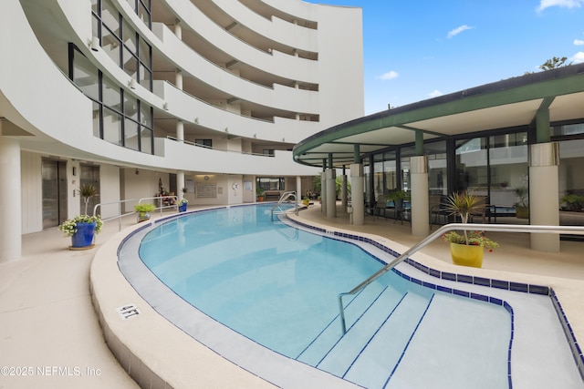 1071 Edgewood Ave S Unit 407, Jacksonville, FL 32205 - view of community pool