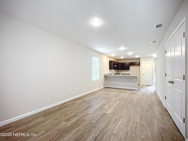 1242/1240 Pangola Dr, Jacksonville, FL 32205 - photo 2