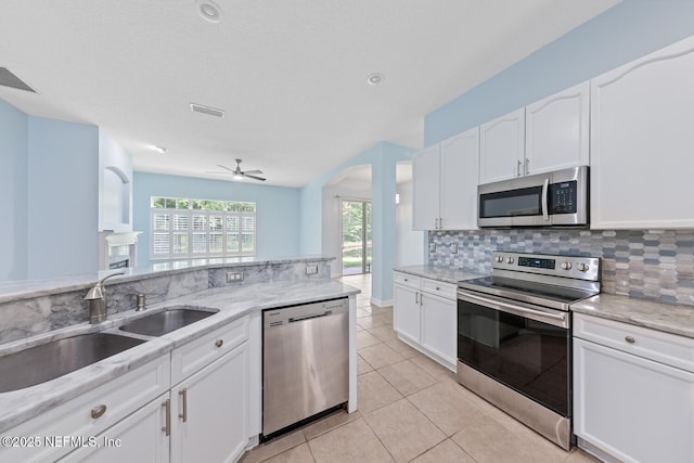 736 Bonaparte Dr, Jacksonville, FL 32218 - photo 22
