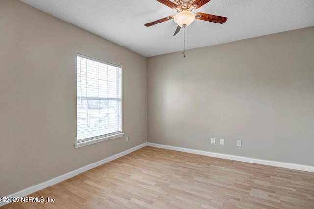 1069 Ardmore St, Saint Augustine, FL 32092 - empty room with light wood-style flooring and a ceiling fan