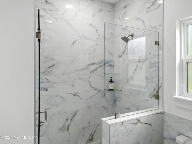 432 SE 55th St, Keystone Heights, FL 32656 - full bath featuring a marble finish shower and healthy amount of natural light