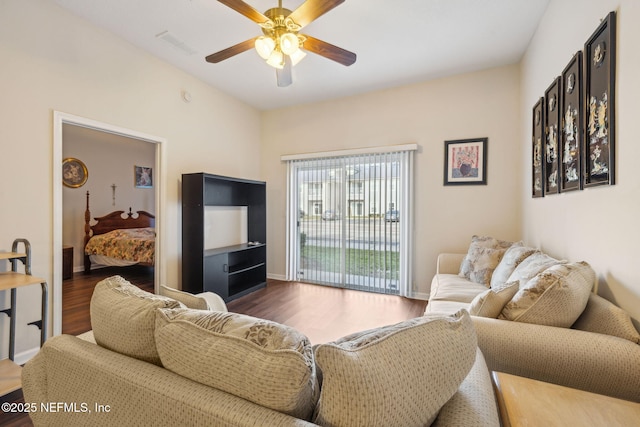 5050 Playpen Dr Unit 4-7, Jacksonville, FL 32210 - photo 13