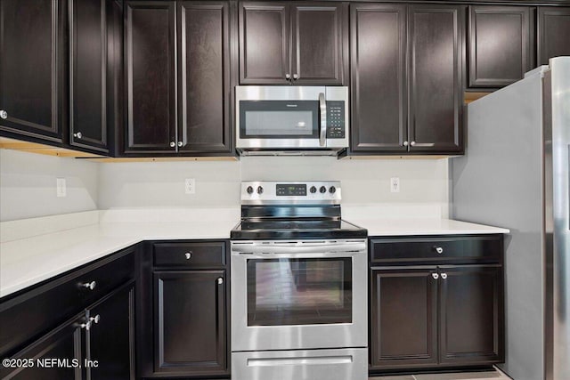 1651 Pottsburg Point Dr, Jacksonville, FL 32207 - photo 8