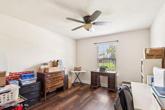 2947 Vianey Pl, Green Cove Springs, FL 32043 - office with wood finished floors, ceiling fan, and a textured ceiling