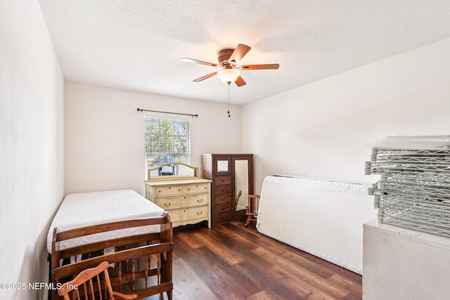 2947 Vianey Pl, Green Cove Springs, FL 32043 - bedroom with dark wood finished floors, a textured ceiling, and ceiling fan