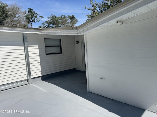 7942 Helston Dr, Jacksonville, FL 32208 - view of patio