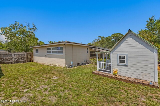 3592 Thornhill Dr, Jacksonville, FL 32277