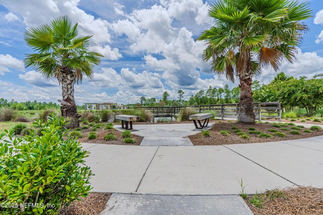 575 Buttonwood Loop, Yulee, FL 32097 - surrounding community