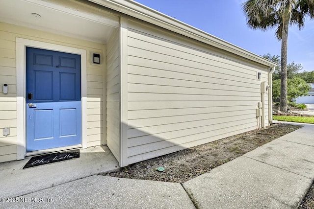 7728 Lynchburg Ct W, Jacksonville, FL 32277 - property entrance