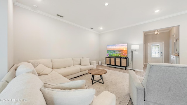 84 Granite City Ave, Saint Johns, FL 32259 - living area featuring light wood-style flooring, recessed lighting, and crown molding