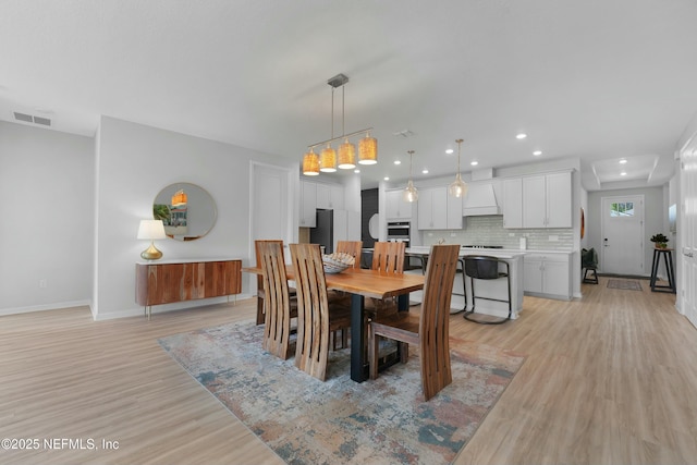 50 Skyline Ln, Saint Augustine, FL 32092 - dining space featuring light wood-style floors and recessed lighting