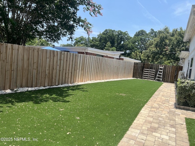 5713 Lake Lucina Dr N, Jacksonville, FL 32211 - view of fenced backyard