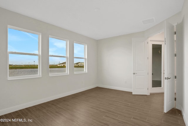 3245 Pipers Way, Green Cove Springs, FL 32043 - unfurnished room featuring wood finished floors