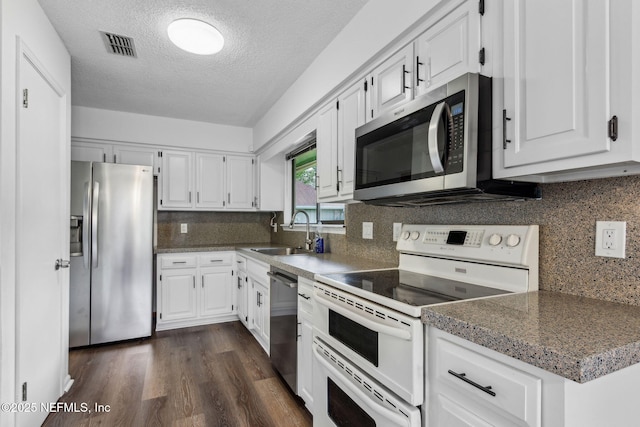 3140 Bent Creek Ln, Jacksonville, FL 32216 - photo 9