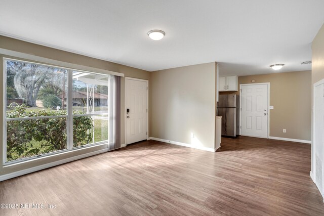 1913 Delaroche Dr W, Jacksonville, FL 32210 - photo 3