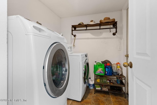 76146 Long Leaf Loop, Yulee, FL 32097 - laundry area featuring washing machine and clothes dryer