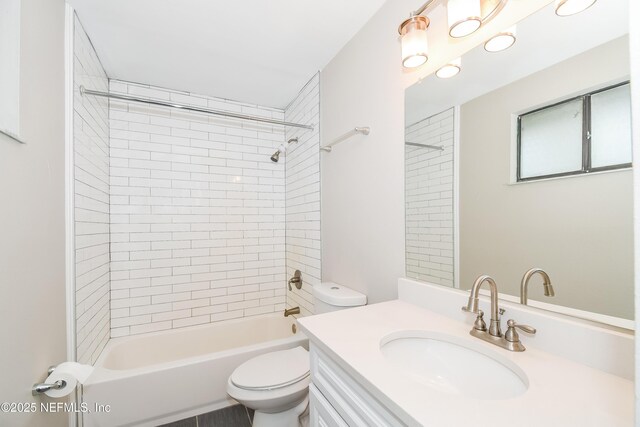 10952 Clairboro Rd E, Jacksonville, FL 32223 - photo 9