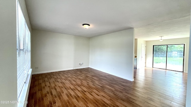 7523 Collins Ct, Jacksonville, FL 32244 - photo 2
