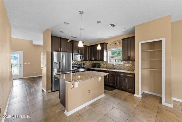 15914 Bainebridge Dr, Jacksonville, FL 32218 - photo 8