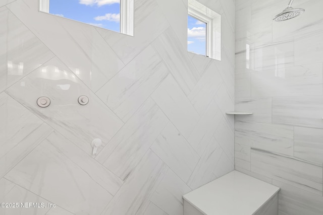 50 Tartan Ct, Saint Augustine, FL 32092 - full bath featuring a tile shower