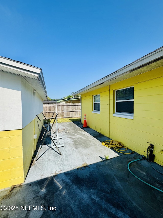 8027 Lourdes Dr S, Jacksonville, FL 32210 - photo 22
