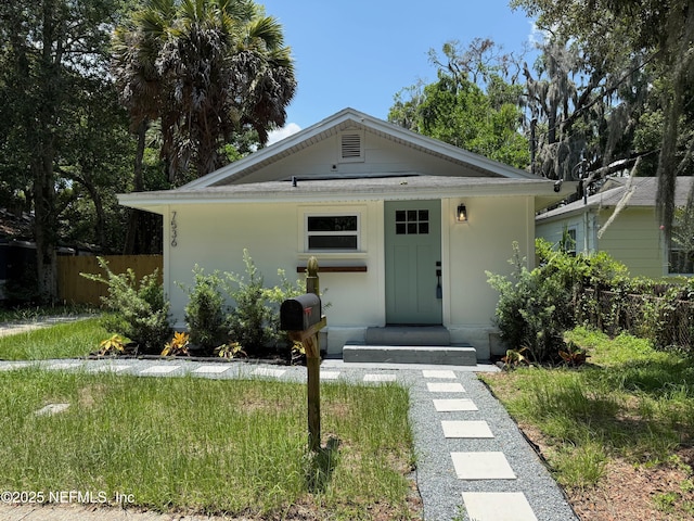 7536 Wakefield Ave, Jacksonville, FL 32208 - bungalow-style home featuring stucco siding