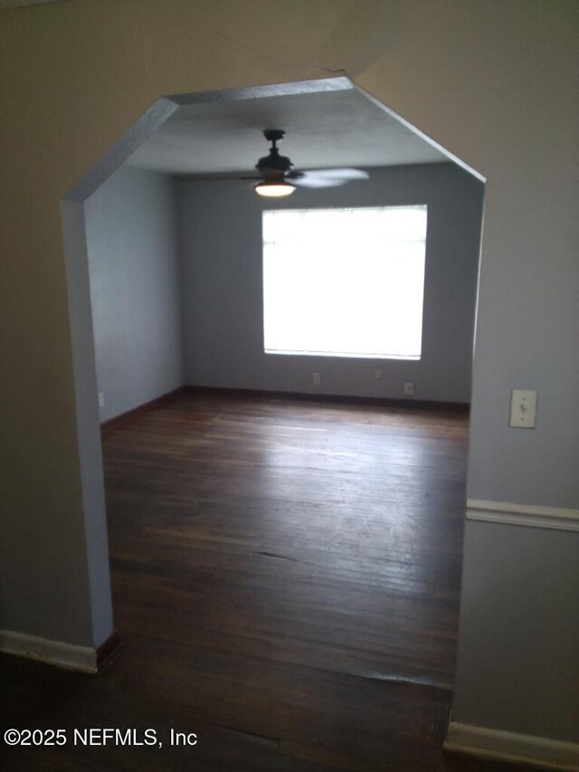 5223 Polan Ln, Jacksonville, FL 32209 - photo 9