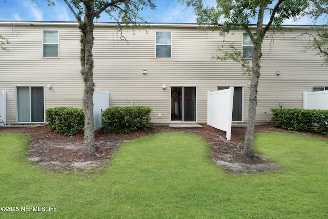 6838 Lake Mist Ln, Jacksonville, FL 32210 - photo 22