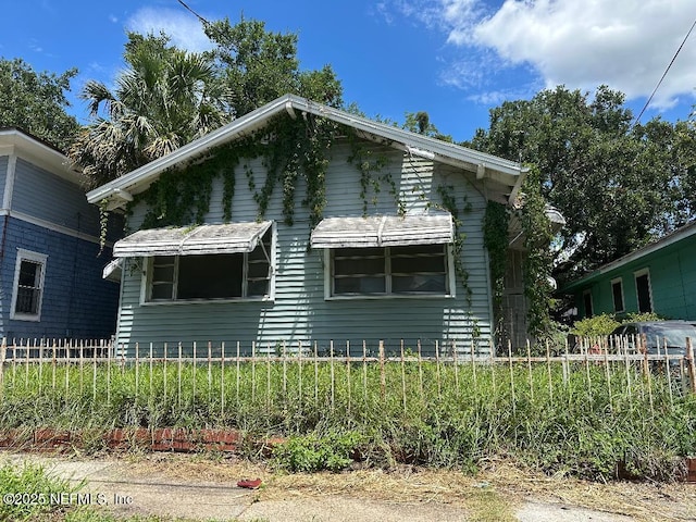 1039 Scriven St, Jacksonville, FL 32209 - photo 2
