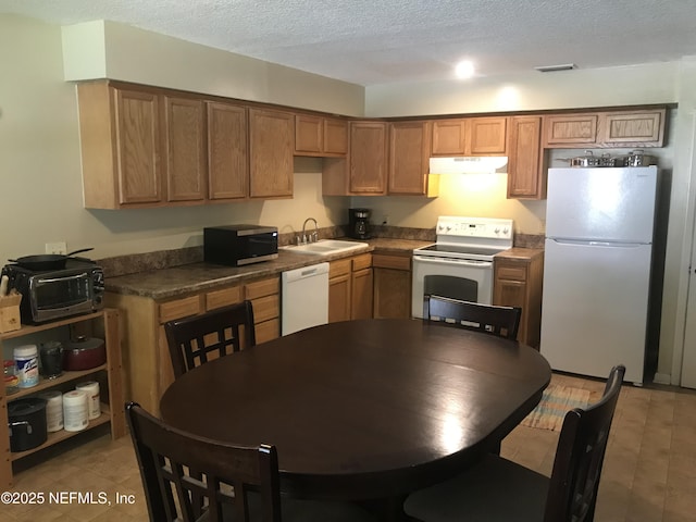 2402 Misty Dr, Jacksonville, FL 32211 - photo 3