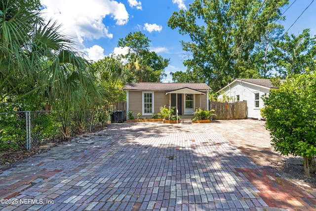 3840 Adirolf Rd, Jacksonville, FL 32207 - photo 26
