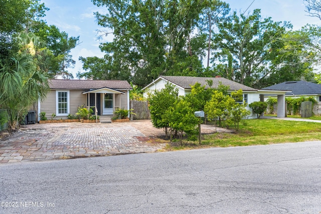 3840 Adirolf Rd, Jacksonville, FL 32207 - photo 24