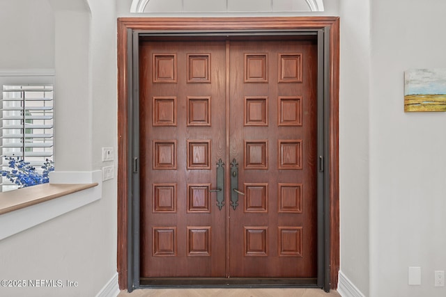 23 Corona Rd, Ponte Vedra Beach, FL 32082 - property entrance with stucco siding